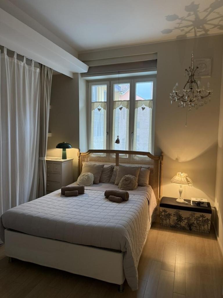Chic Nest @Galleriacavour بولونيا الغرفة الصورة